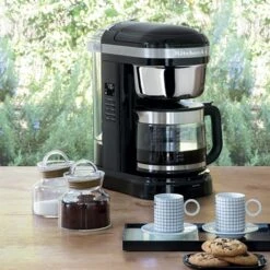 KitchenAid Machine à Café électrique Onyx 1,7 L 1100 W 5KCM1209EOB -Smeg Shop 700028 3 1 Machine a cafe electrique onyx 1 7 L 1100 W 5KCM1209EOB Kitchenaid