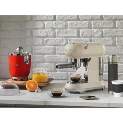 Smeg Machine à Café Expresso Crème 1 L 1350 W ECF01CREU -Smeg Shop 70288 4 3 Machine a cafe expresso creme 1 L 1350 W ECF01CREU Smeg