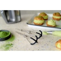 KitchenAid Batteur à Bord Flexible 5KHMFEB2 Pour Batteur à Main 7 KitchenAid Batteur à Bord Flexible 5KHMFEB2 Pour Batteur à Main -Smeg Shop 720046 2 1 Batteur a bord flexible 5KHMFEB2 pour batteur a main Kitchenaid