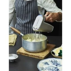 Cuisinart Batteur Sans Fil RHM100E -Smeg Shop 761052 3 2 Batteur sans fil RHM100E Cuisinart