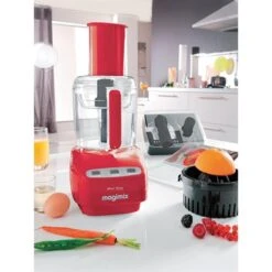 Magimix Robot Multifonctions Le Mini Plus Rouge 18253F -Smeg Shop 76154 1 11 Robot Multifonctions Le Mini Plus Rouge 18253F Magimix