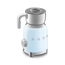 Smeg Chocolatière émulsionneur Bleu Azur 500 W MFF01PBEU -Smeg Shop 780233 2 1 Chocolatiere emulsionneur bleu azur 500 W MFF01PBEU Smeg